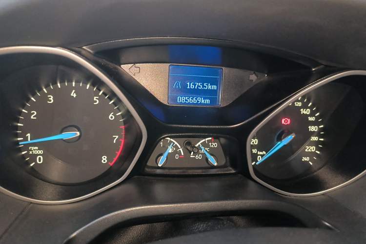 Used Ford Focus 2015 Sedan 1.6L Manual Comfort Model