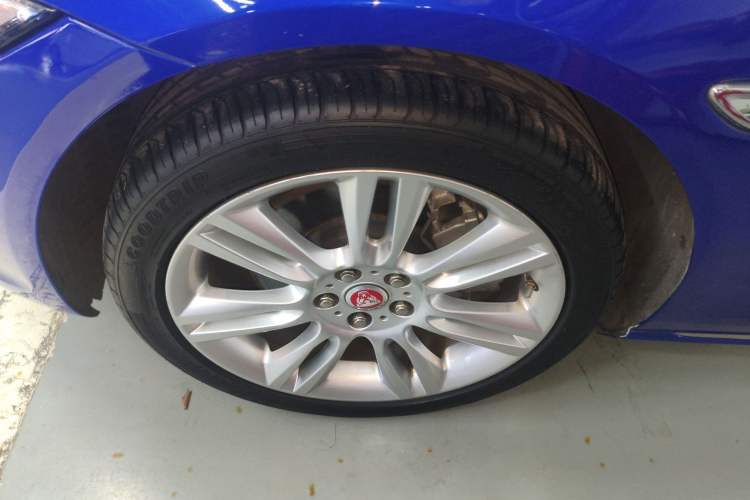 Used Jaguar XEL 2019 2.0T 200 PS Deluxe Edition
