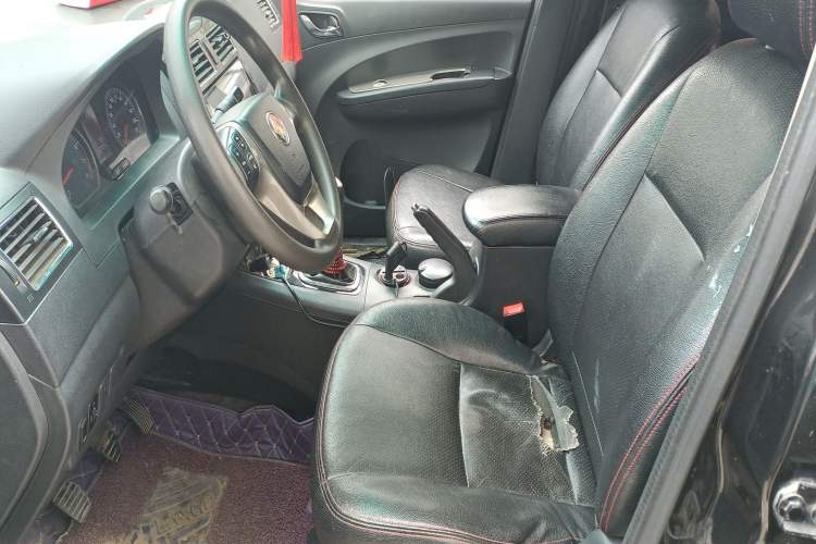 Used FORTHING Joyear X5 2013 1.6L Manual Luxury Model China IV Standard