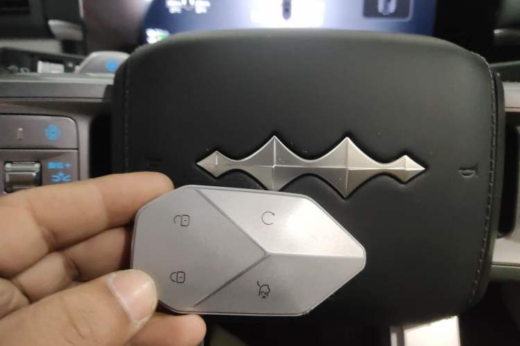 Used Formula Leopard Tai 7 2025 Model 200 km Two-Wheel Drive Max Edition