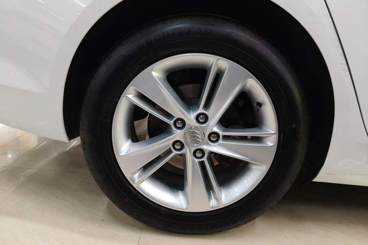 Used Buick Regal 2019 20T Elite Version China VI Standard
