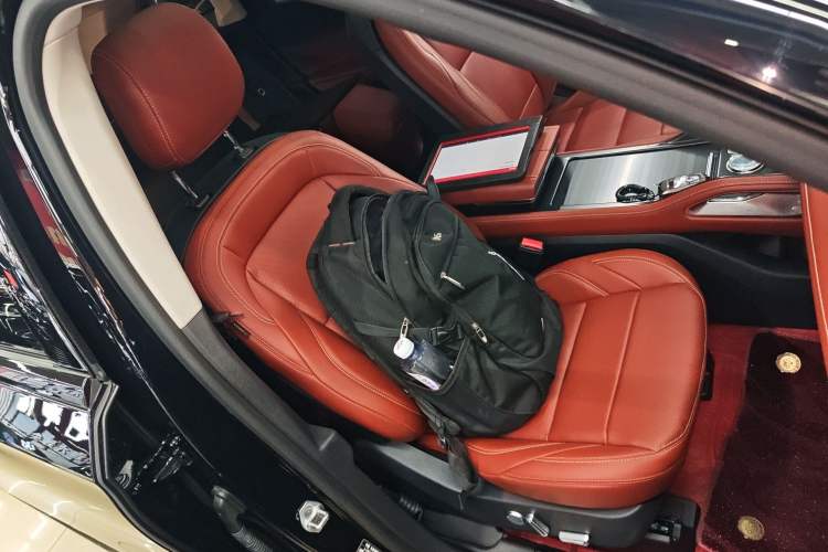 Used Lincoln Nautilus 2023 2.0T All-Wheel-Drive Luxury Edition
