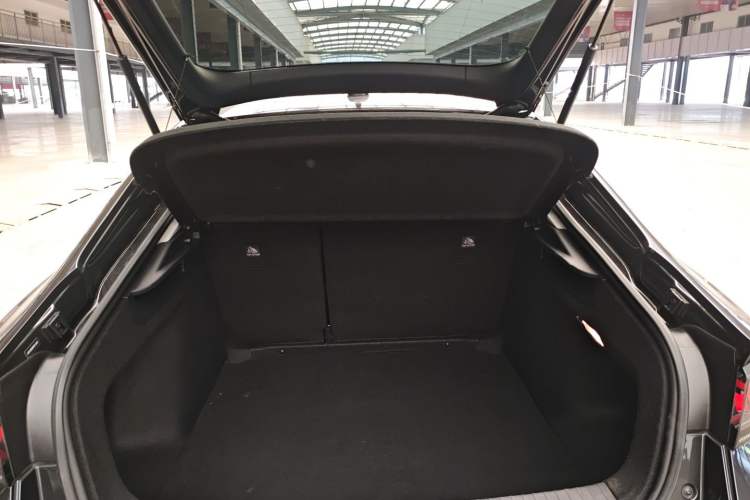 Used Volkswagen Lamando 2024 Lavida L 280TSI DSG Spicy Edition
