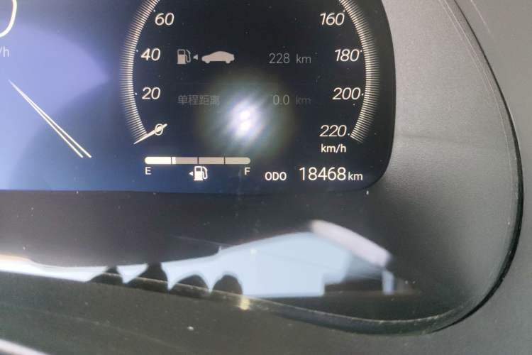 Used Toyota Crown Kluger 2023 2.5L HEV Four-Wheel Drive Flagship Edition Odometer Close Up