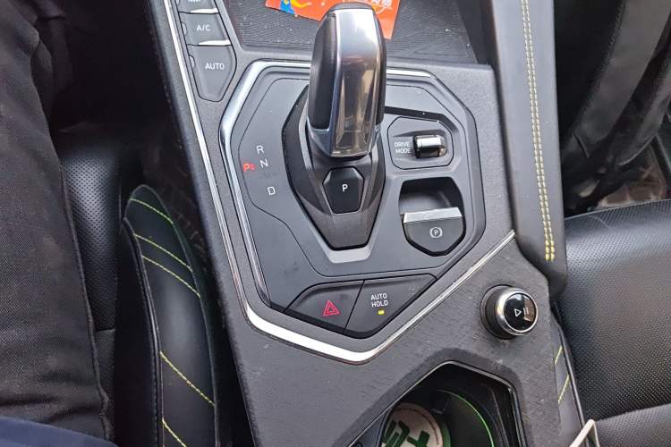 Used Lynk & Co 05 2020 2.0TD Two-Wheel Drive Shine Halo