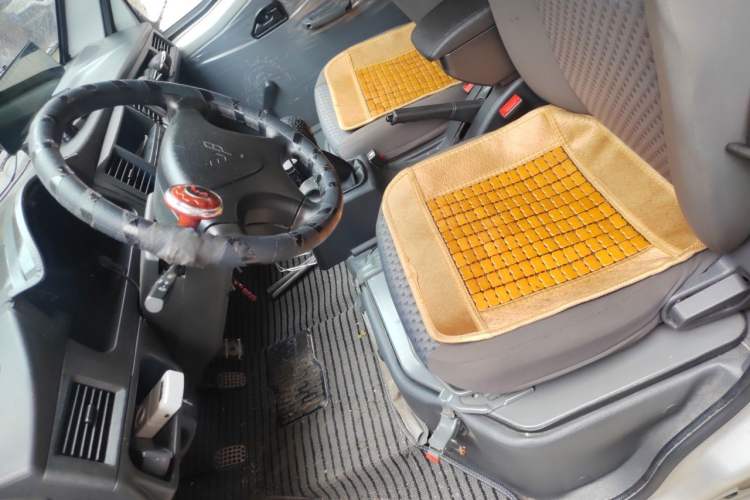 Used Wuling Zhiguang 2020 1.2L Practical Model China VI LSI