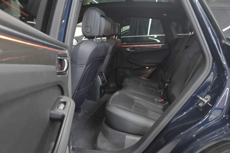 Used Porsche Macan 2018 Macan 2.0T