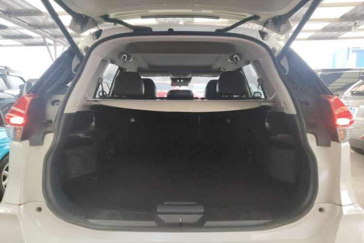 Used Nissan X-Trail 2021 2.5L CVT 4WD XL ITS Luxury Commemorative Edition Trunk