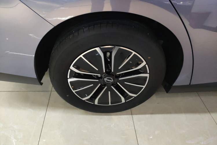 Used Nissan N6 2026 Model 180 Max
