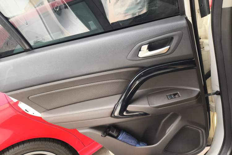 Used GAC Group Qizhi PHEV 2019 1.5L Smart Connect Premium Edition
