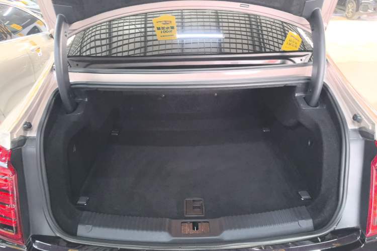 Used Hongqi H9 2020 3.0T Smart Connect Flagship Four-Seat Version Trunk