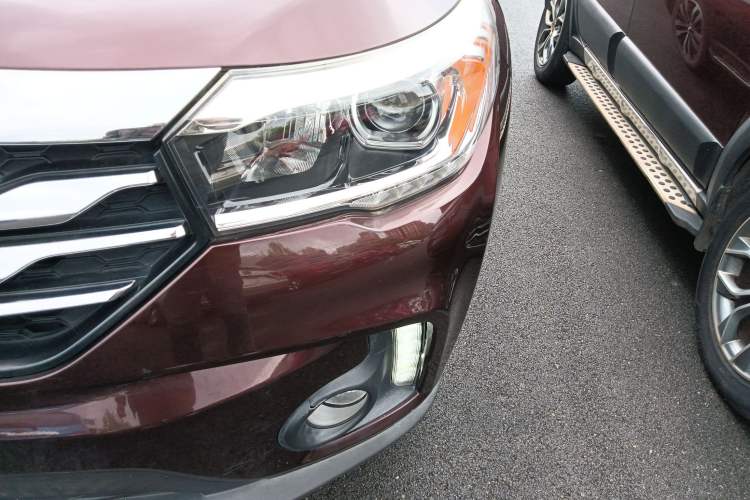 Used GAC Trumpchi GS4 2017 235T Manual Two-Wheel Drive Luxury Edition
