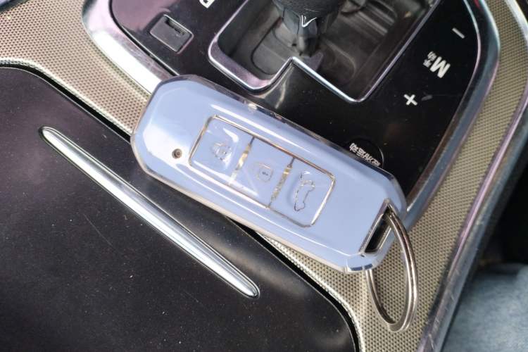 Used Baojun 560 2016 1.8L iAMT Luxury Model Vehicle Key