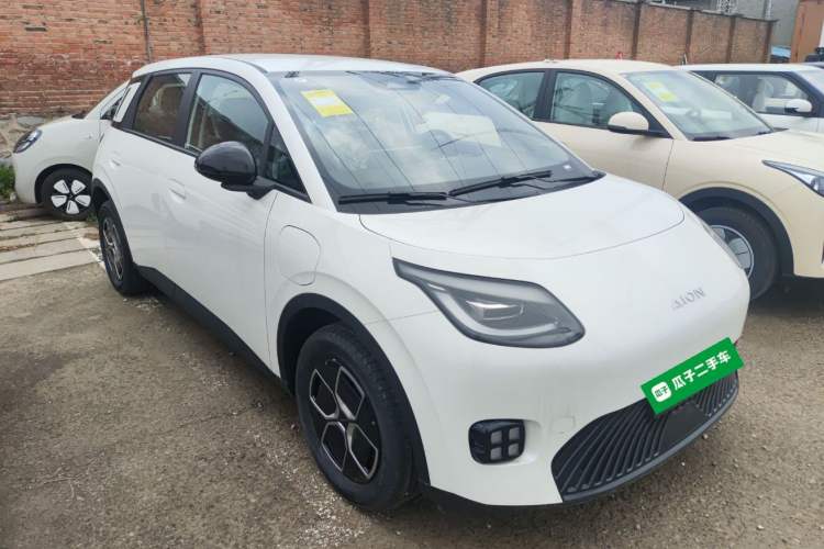 Used AION UT 2025 420 Smart Edition Front Right 45 Deg