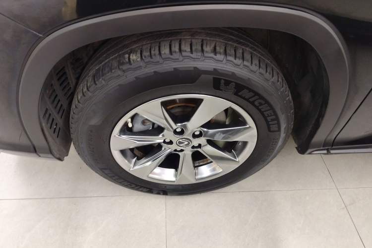 Used Lexus RX 2016 300 Two-Wheel Drive Elite Version China V Standard Exterior 4