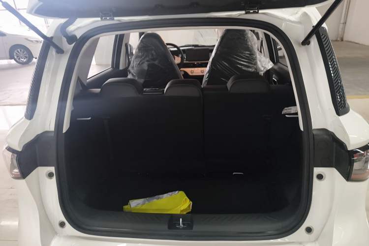 Used Chery Domi 2025 Model 405km Comfort Edition
