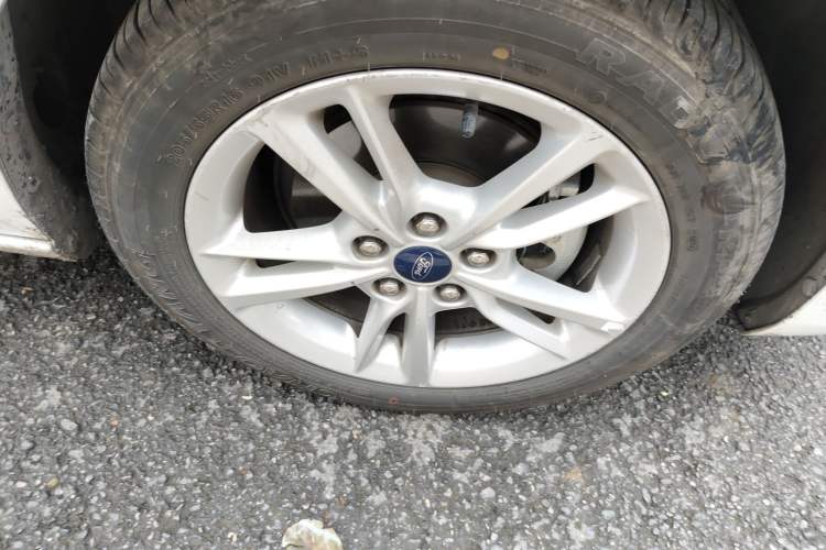 Used Ford Escort 2019 Revised Version 1.5L Automatic Enjoyment Type China VI Standard