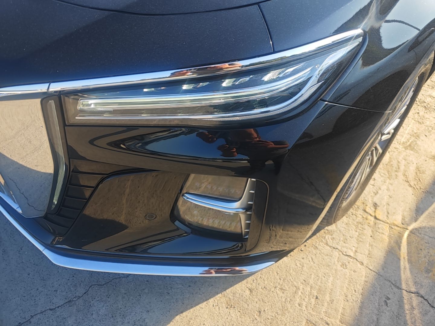 Hongqi H5 2023 2.0T Automatic Smart Connect Flagship Edition - Chinese Trim Xiang — снимка 8