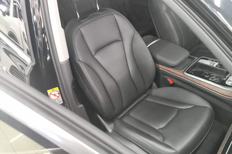 Used Audi Q7 2023 45 TFSI quattro S line Sport model