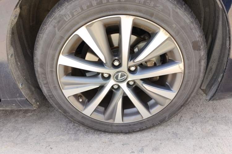 Used Lexus ES 2018 200 Excellence Edition China V Standard
