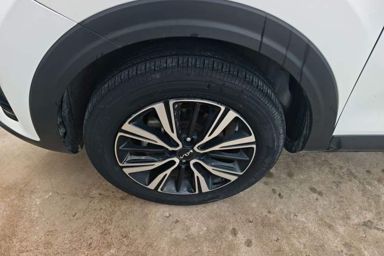 Used Kia kx1 Stonic 2021 1.4L CVT Fun Edition