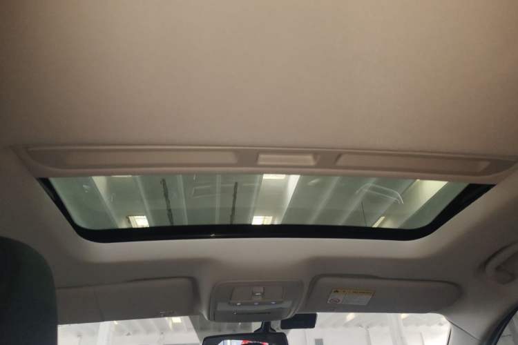 Used Roewe Ei5 2019 Smart Connect Flagship Edition