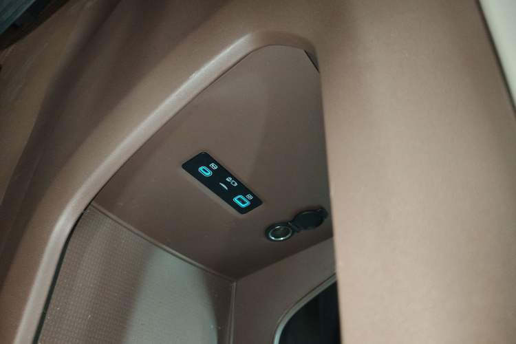 Used BYD Xia 2025 DM-i 1.5T 100km Supreme Edition
