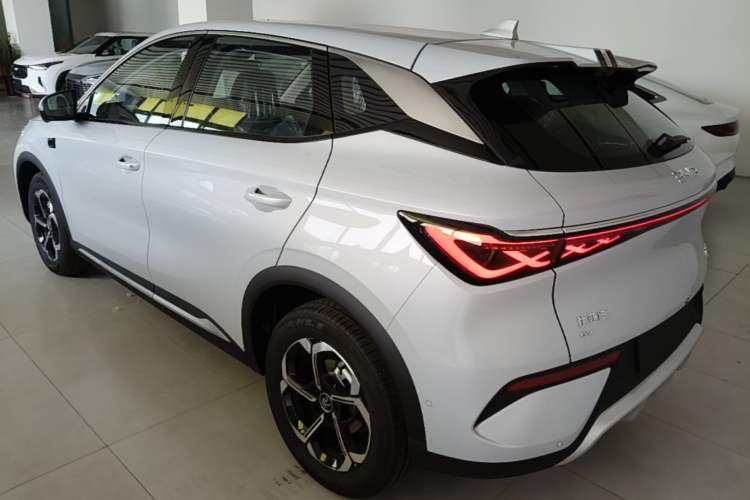 Used BYD Yuan PLUS 2025 Intelligent Driving Version 430 KM – Leading Edition