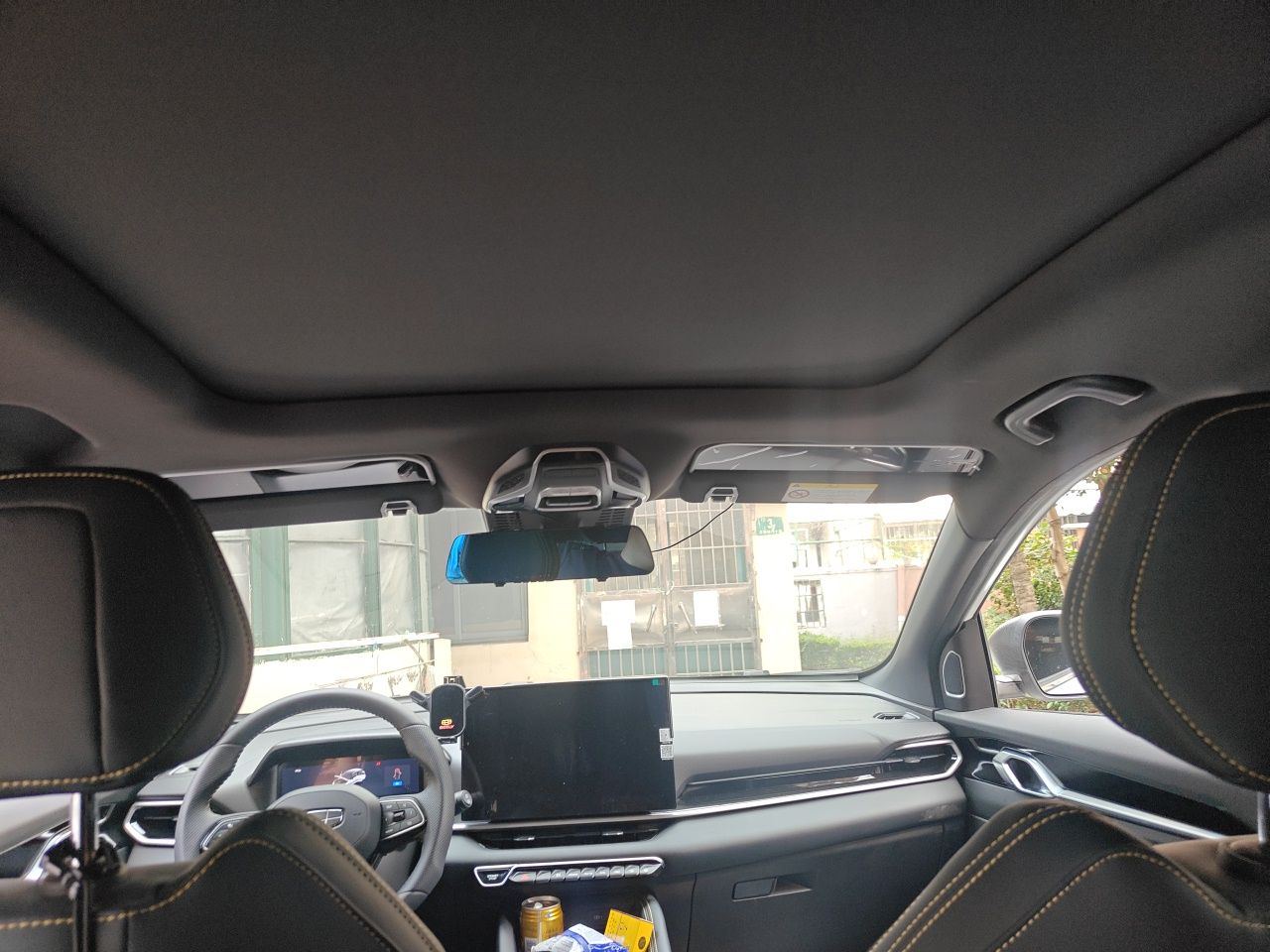 Geely Auto Coolray 2025 Model Bin Yue L 1.5TD DCT Battle — снимка 18