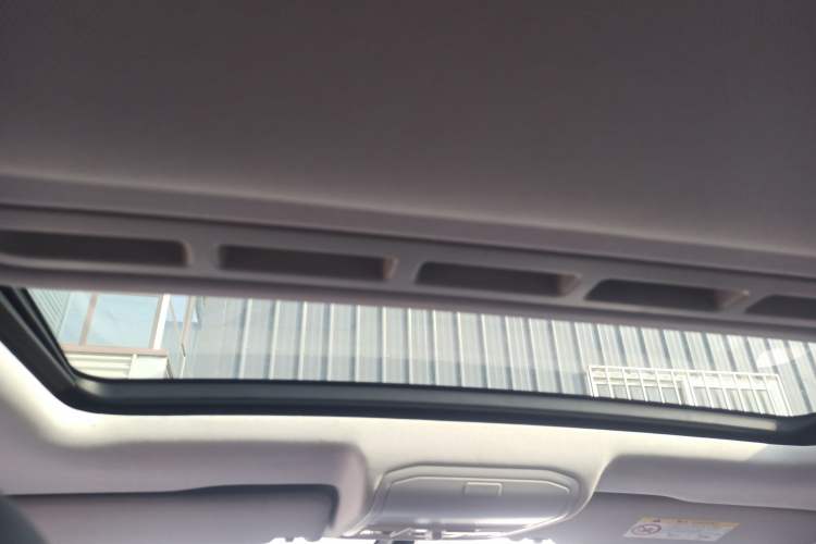 Used Volkswagen Bora 2016 230TSI DSG Luxury Version