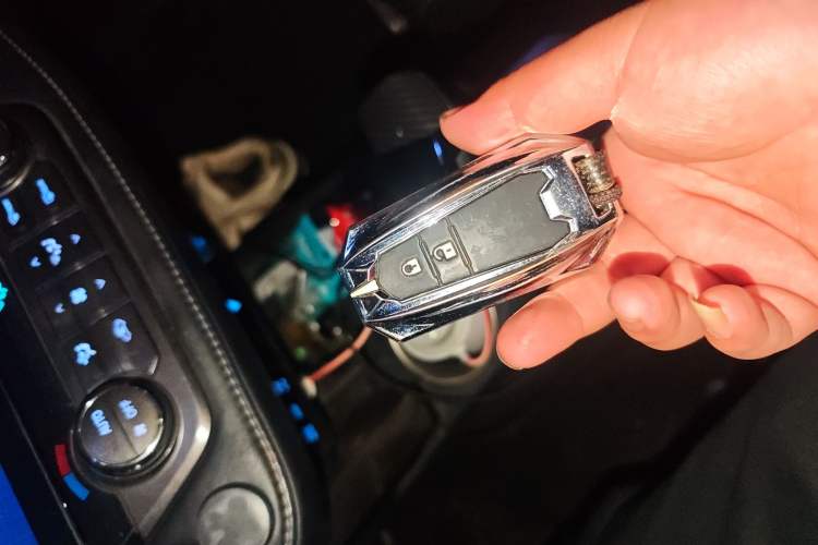 Used Toyota RAV4 2015 2.0L CVT Four-Wheel Drive New Edition Vehicle Key