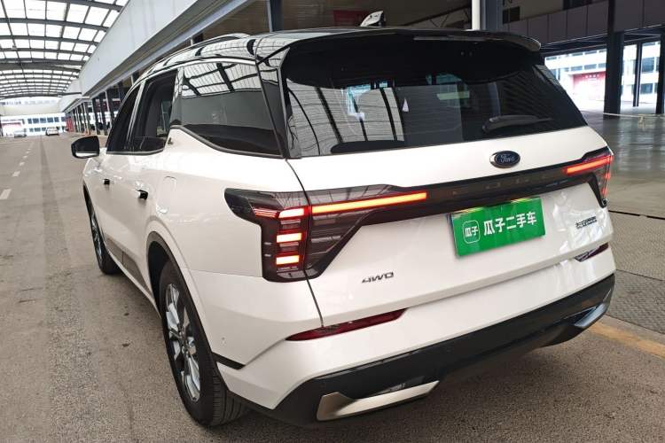 Used Ford Edge 2023 Ford Explorer L 2.0T EcoBoost Four-Wheel Drive 7-Seater Supreme Model
