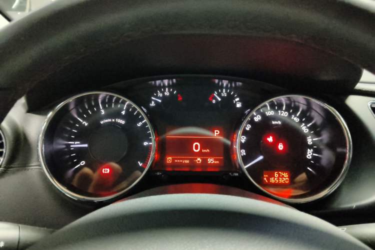 Used Peugeot 3008 2013 2.0L Automatic Trend Edition Instrument Cluster