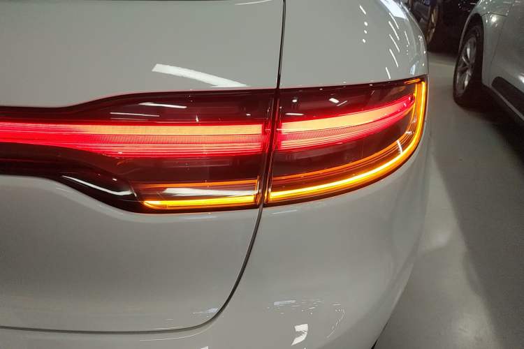 Used Porsche Macan 2022 Macan 2.0T
