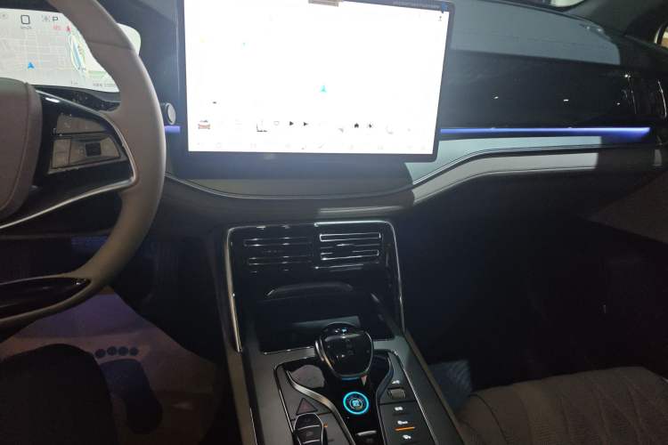 Used BYD Tang New Energy 2025 DM-i 115KM Prestige Model
