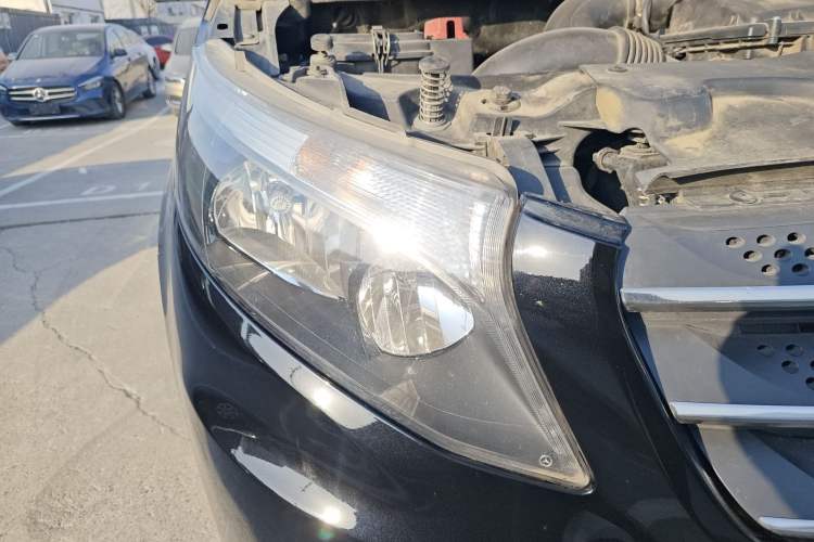 Used Mercedes-Benz Vito 2018 2.0T Business Version China V Emission Standard