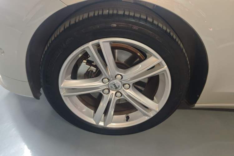 Used Volvo S90 2017 T4 Zhiyuan Edition
