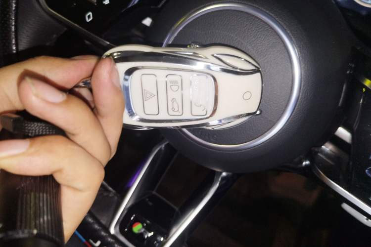 Used Jaguar E-PACE 2024 YAO Black Sport Edition R-DYNAMIC SE BLACK