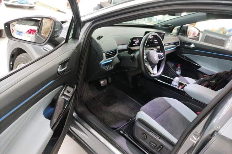 Used Volkswagen ID.4 X 2021 Pro Smart Long-Range Edition
