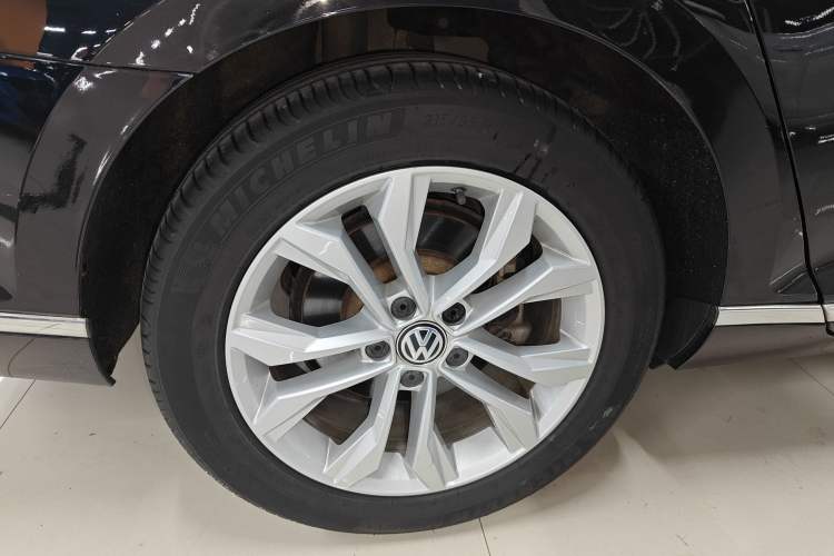 Used Volkswagen Magotan 2019 330TSI DSG Luxury Model China V Standard
