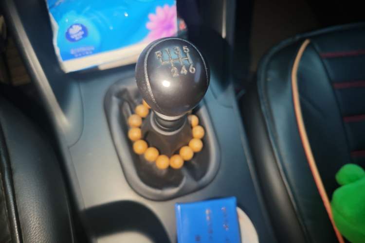 Used Hyundai ix35 2012 2.0L Manual Two-Wheel Drive New Edition GL
