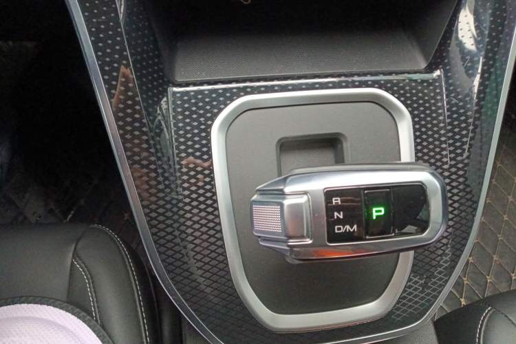 Used Haval M6 2021 PLUS 1.5T DCT Luxury Smart Connectivity Model
