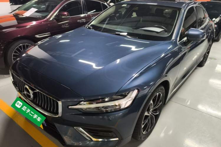 Used Volvo S60 2022 B4 Zhiyi Luxury Edition