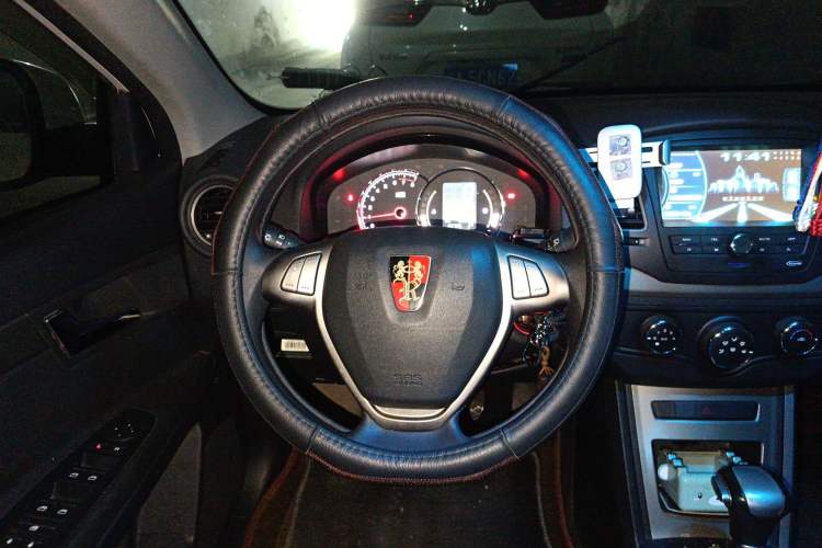 Used Roewe 350 2014 1.5L Automatic Xunyue Version
