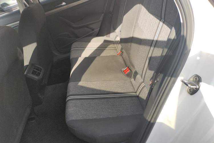 Used Volkswagen Lavida 2022 1.5L Automatic Fashion Edition Left Rear Seat