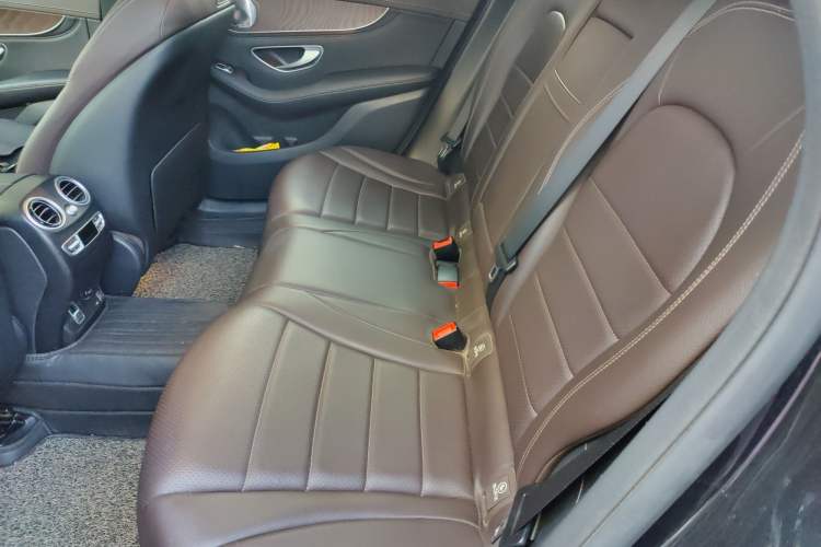 Used Mercedes-Benz GLC 2019 GLC 300 L 4MATIC Dynamic Model