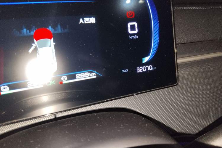 Used BYD Destroyer 05 2024 HONOR Edition DM-i 55KM Luxury Model Odometer Close Up