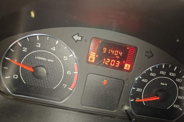 Used Wuling Hongguang V 2021 1.5L Jingqu Edition Enclosed-Window Vehicle LAR
