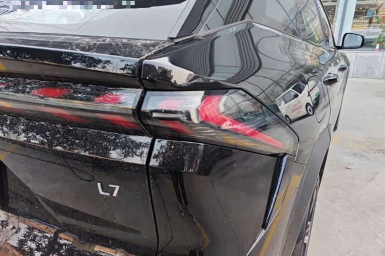 Used Geely Galaxy L7 2024 1.5T 115 km PLUS Dragon Edition