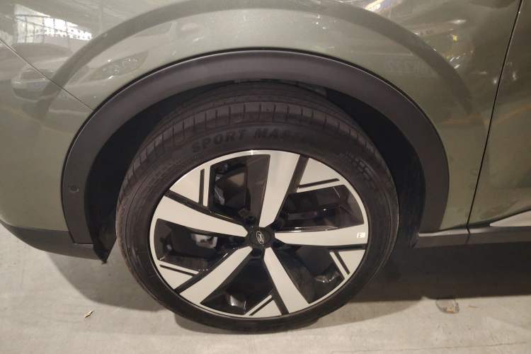 Used Ford Equator Sport 2025 EcoBoost 170 Prestige PLUS Exterior 1